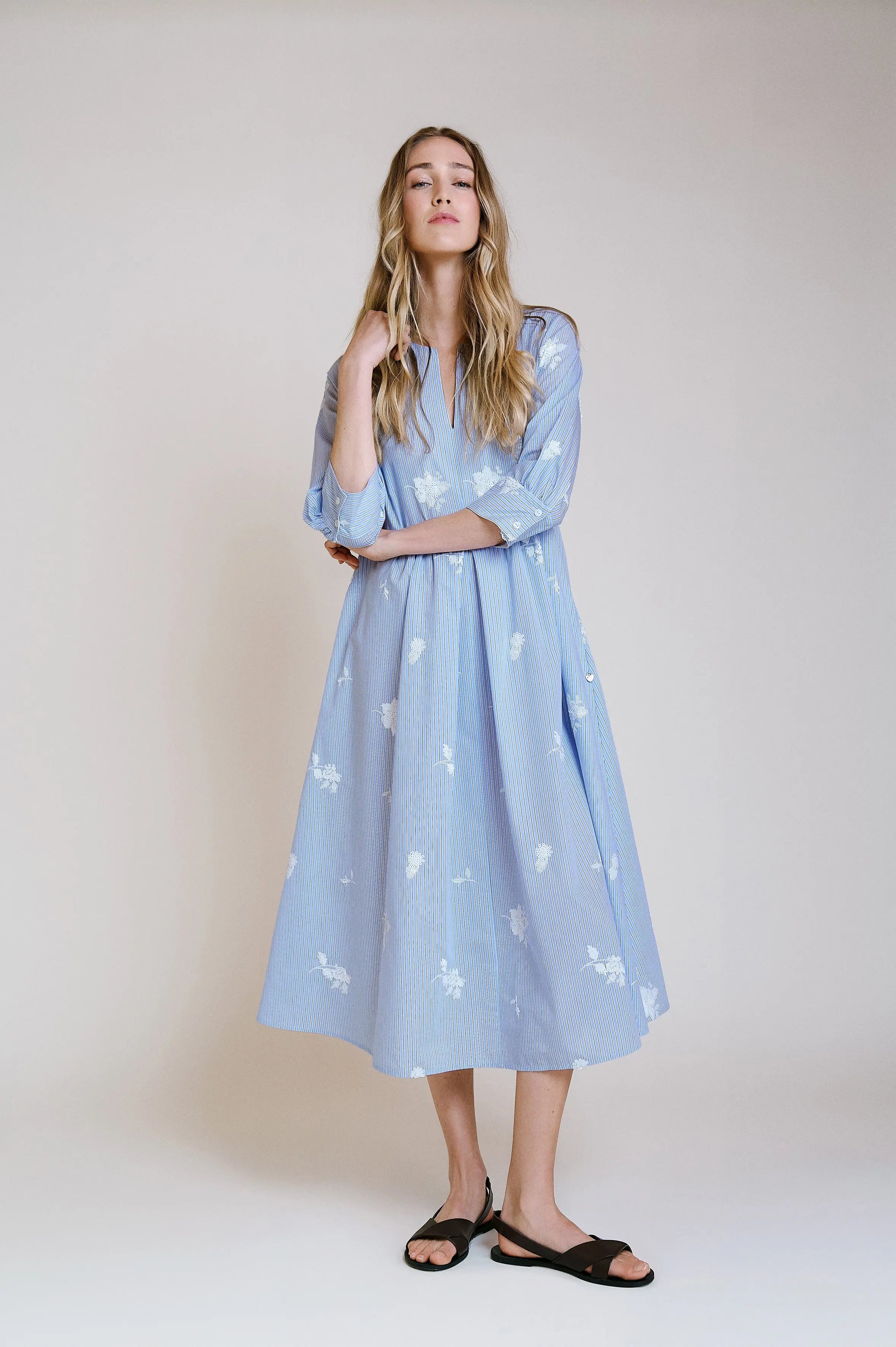 Kleid mit Pailletten VON&ZU