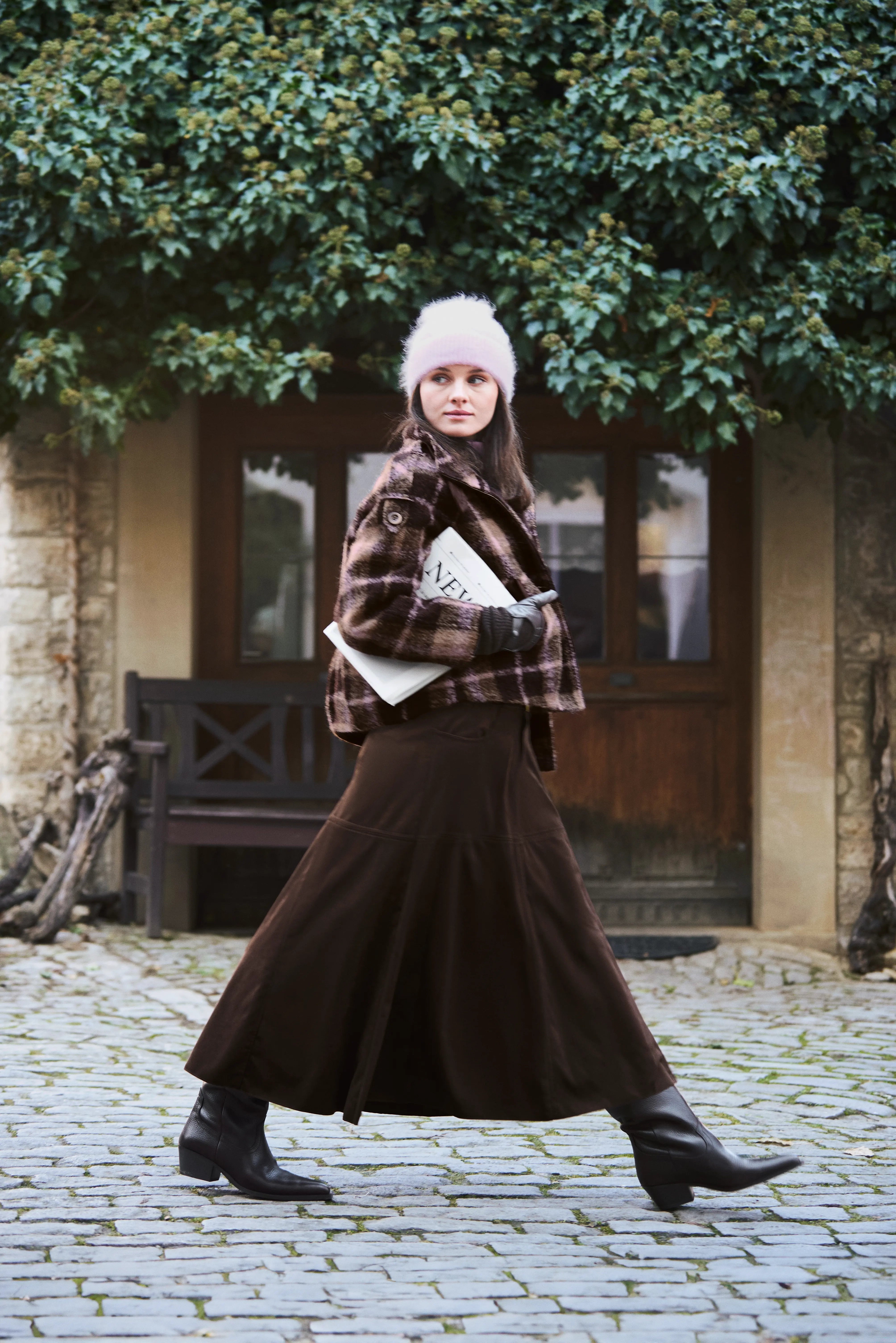 Rock aus Veloursleder VON&ZU