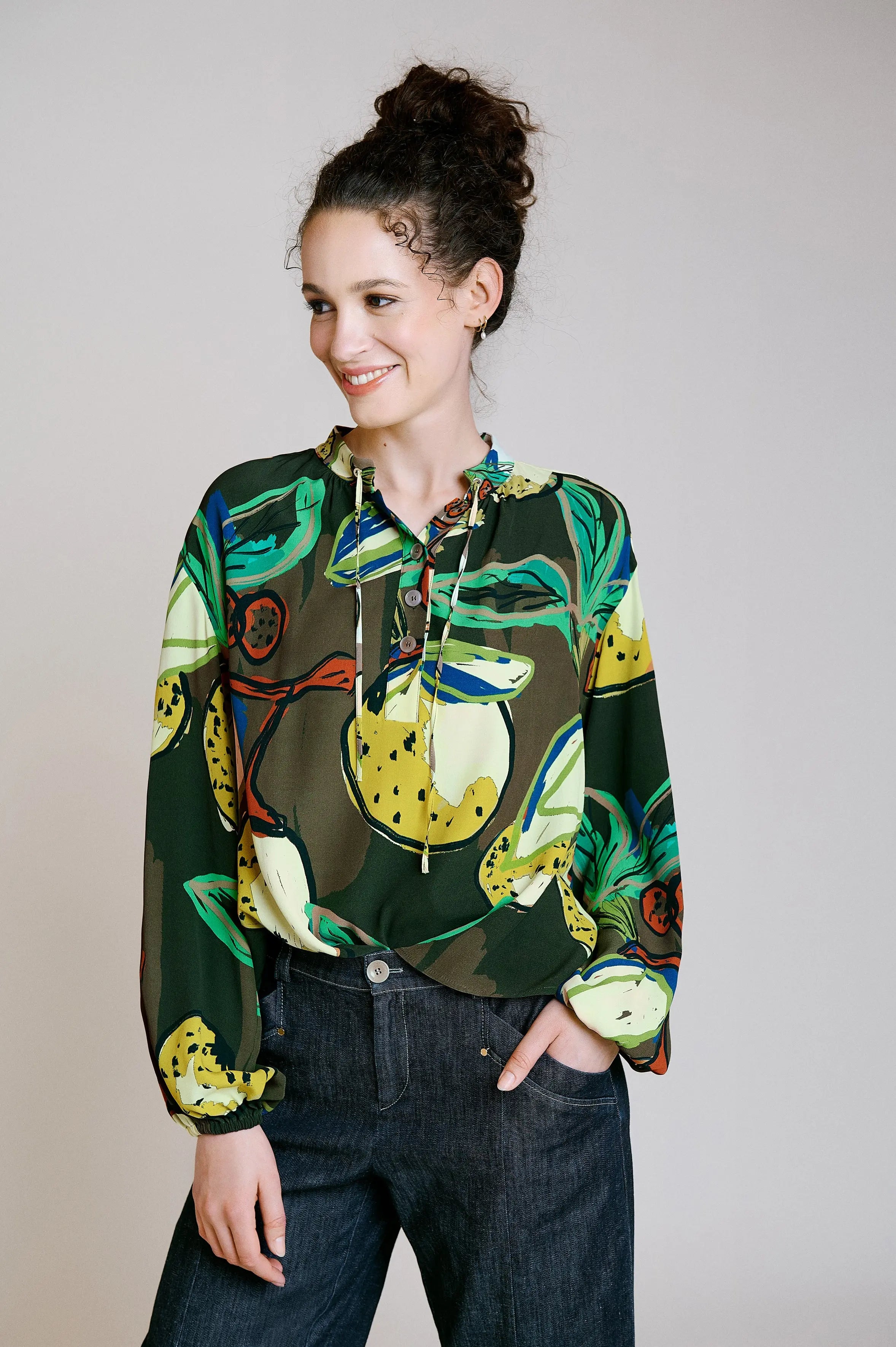 Viscosebluse mit Print VON&ZU