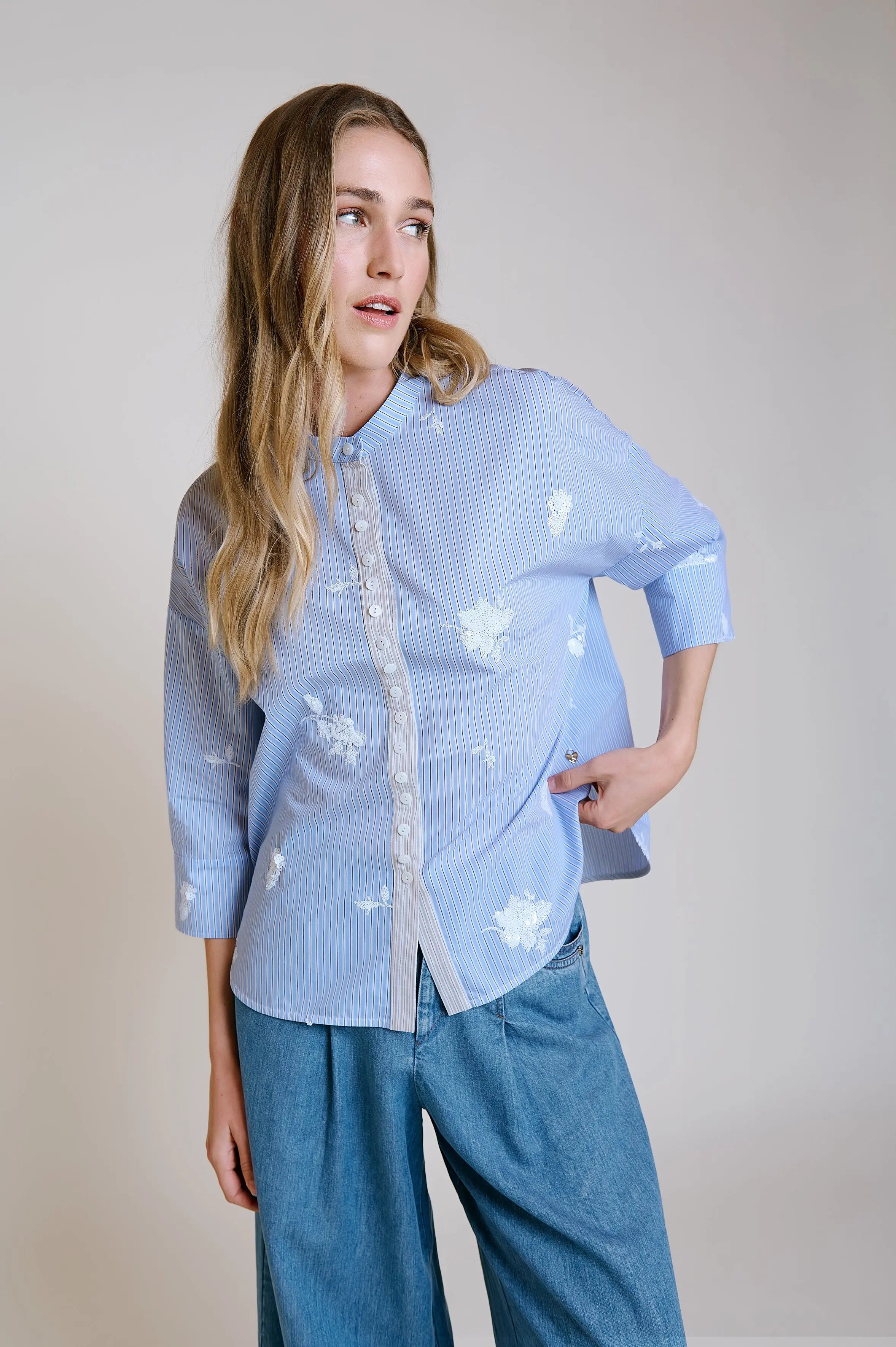 Bluse mit Pailletten VON&ZU