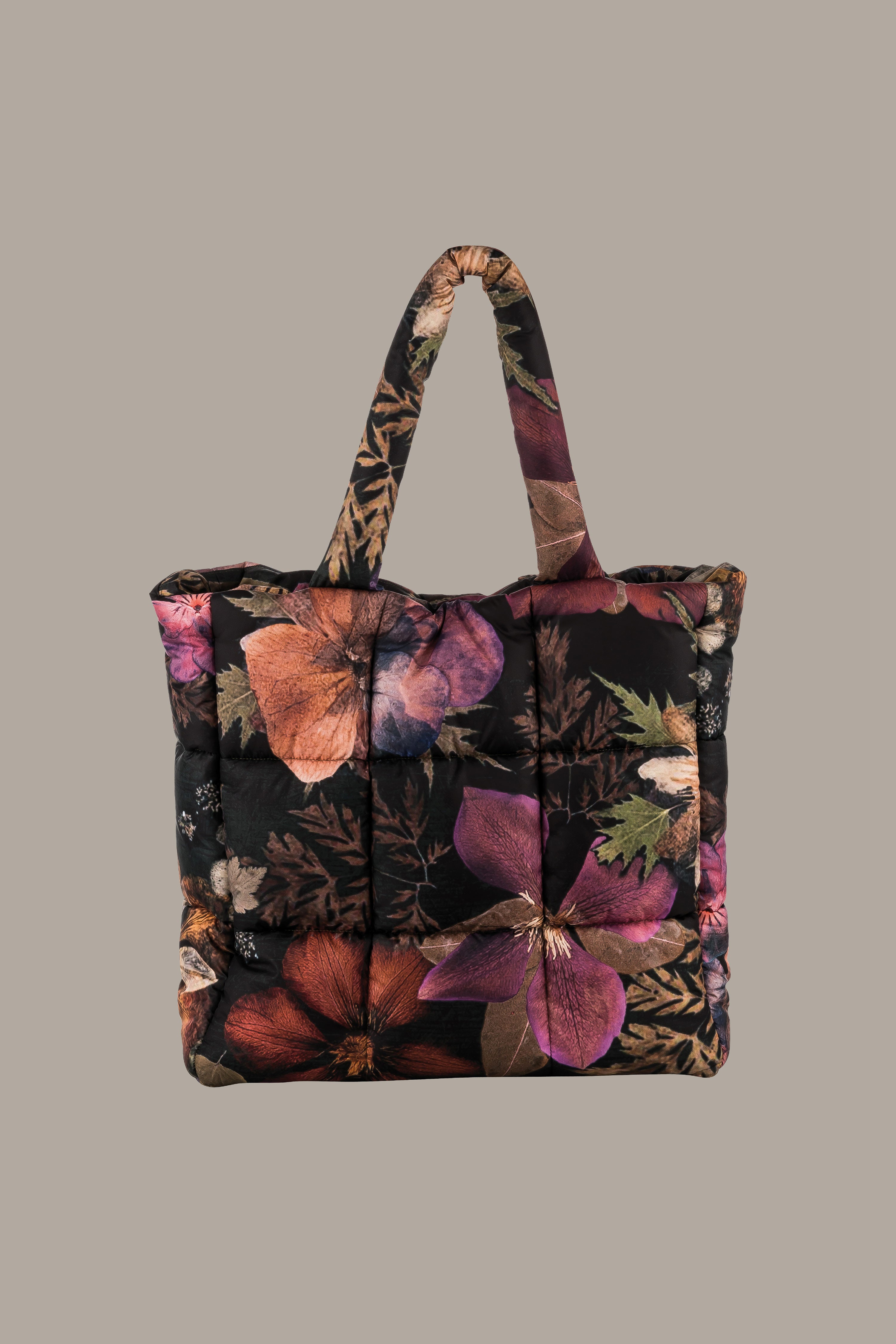 Puffy bag with flower print